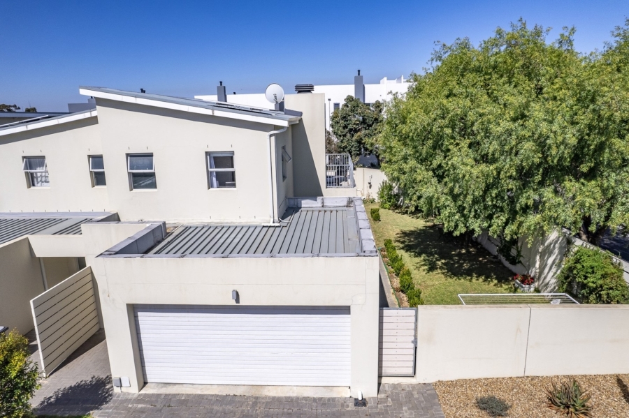 3 Bedroom Property for Sale in Langeberg Heights Western Cape